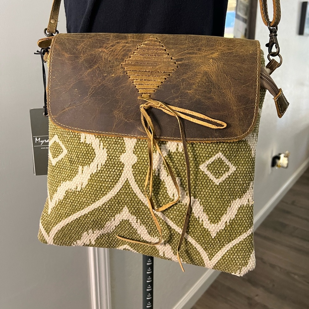Myra Crossbody Purse / Leather and canvas / Concealed Carry / S-2585 - Picture 3 of 7